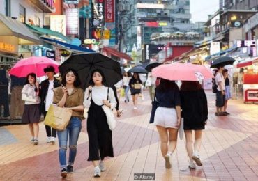 Điều gì khiến người trẻ Hàn Quốc ngại kết hôn và sinh con?