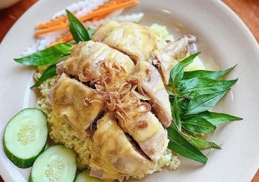 ‘Phát thèm’ với món cơm gà Nha Trang tại đất Sài Thành