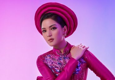 Vân Anh đưa áo dài Việt vào phần dự thi ở Miss Earth 2021