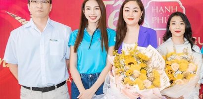 Cặp đôi Hoa hậu Thùy Tiên cùng Thanh Nga mang quà Tết về với bà con Vĩnh Long