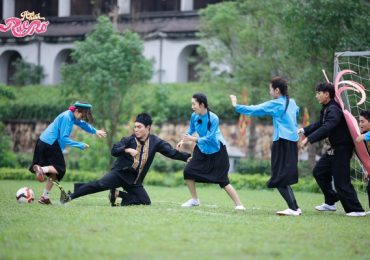 Thúy Ngân ‘chấn thương’ khi đụng độ các nữ cầu thủ Bình Liêu