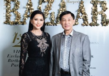 Gia đình ‘vua hàng hiệu’ xuất hiện cùng nhau trong tiệc sinh nhật Harper’s Bazaar Việt Nam