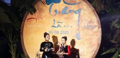 Thúy Diễm – Vân Trang cùng nhau góp mặt show thời trang của ‘đàn anh’ Đinh Văn Thơ