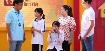 NSƯT Phượng Hằng và Hồ Việt Trung xúc động chứng kiến hoàn cảnh các em nhỏ mồ côi