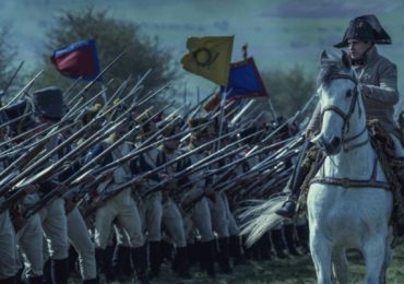 ‘Napoleon’: Màn trình diễn đáng kinh ngạc của ‘ông hoàng phim sử thi’ Ridley Scott