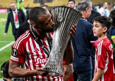 Lịch sử gọi tên Olympiakos sau chức vô địch Europa Conference League