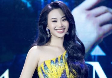 Hoàng Tâm Anh ‘chiêu đãi’ khán giả album mới trong đêm minishow