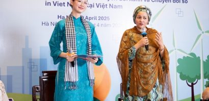 Hoa hậu Bảo Ngọc điều hành phiên đối thoại cùng Phó Tổng thư ký Liên Hợp Quốc