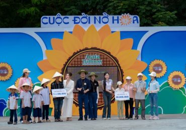 Hoa hậu Đoàn Thiên Ân, diễn viên Bảo Ngọc lăn lộn giúp đỡ hoàn cảnh khó khăn