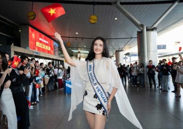 Hoa hậu Ý Nhi lên đường tới Ấn Độ thi Miss World lần thứ 72